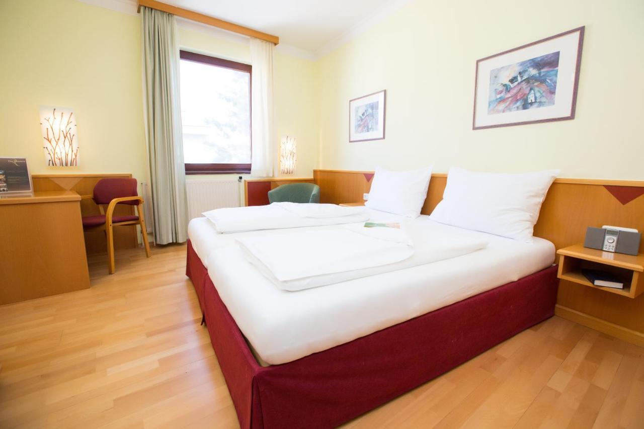 Das Reinisch Just Rooms Schwechat Exterior photo