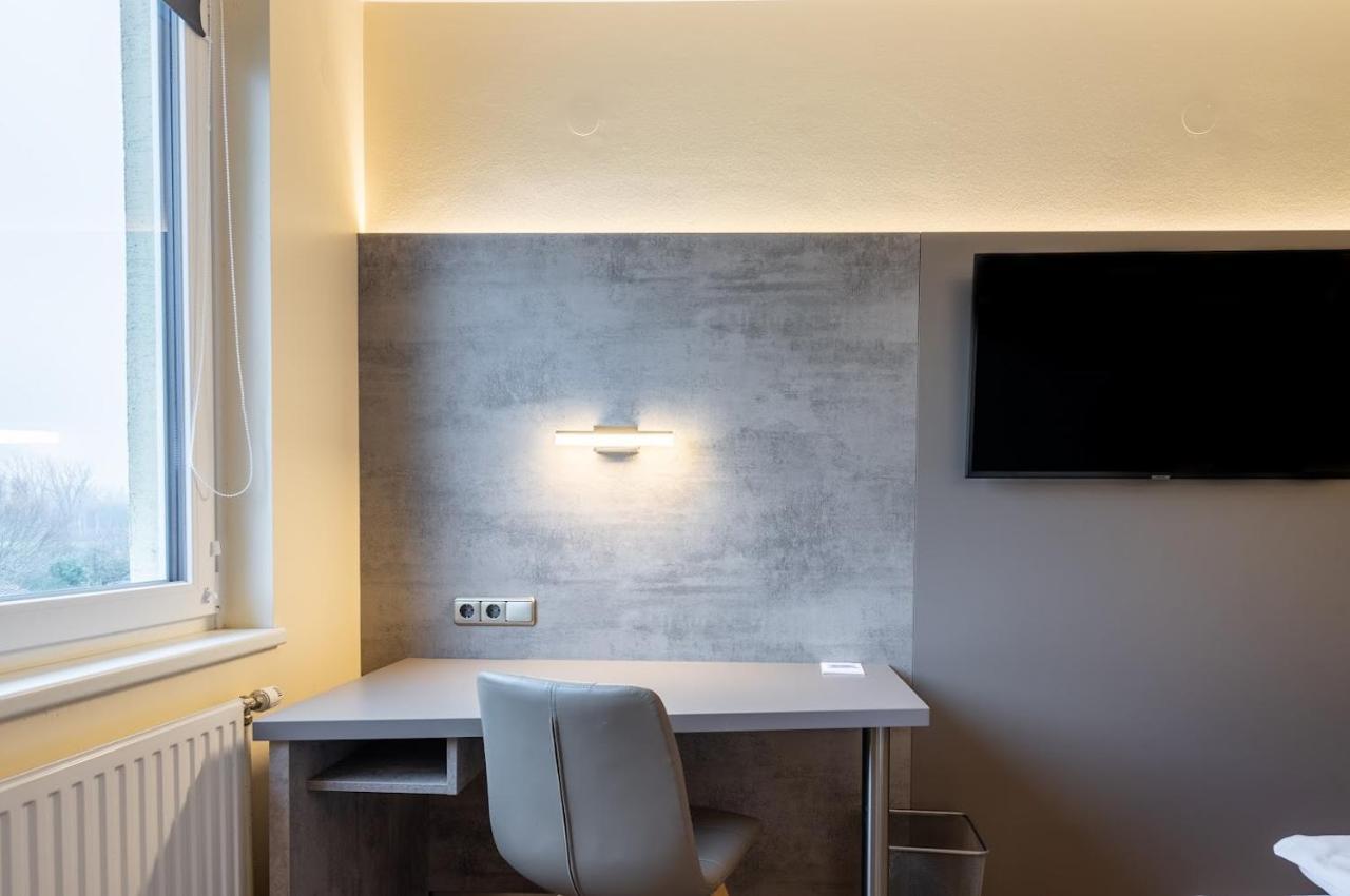 Das Reinisch Just Rooms Schwechat Exterior photo