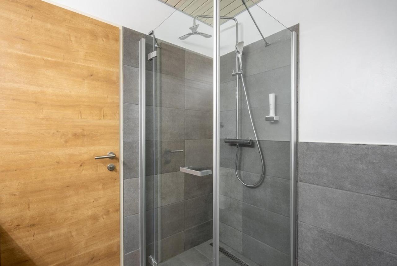 Das Reinisch Just Rooms Schwechat Exterior photo